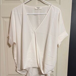 Zenana Outfitters Cream V-Neck Dolman Sleeve Blouse